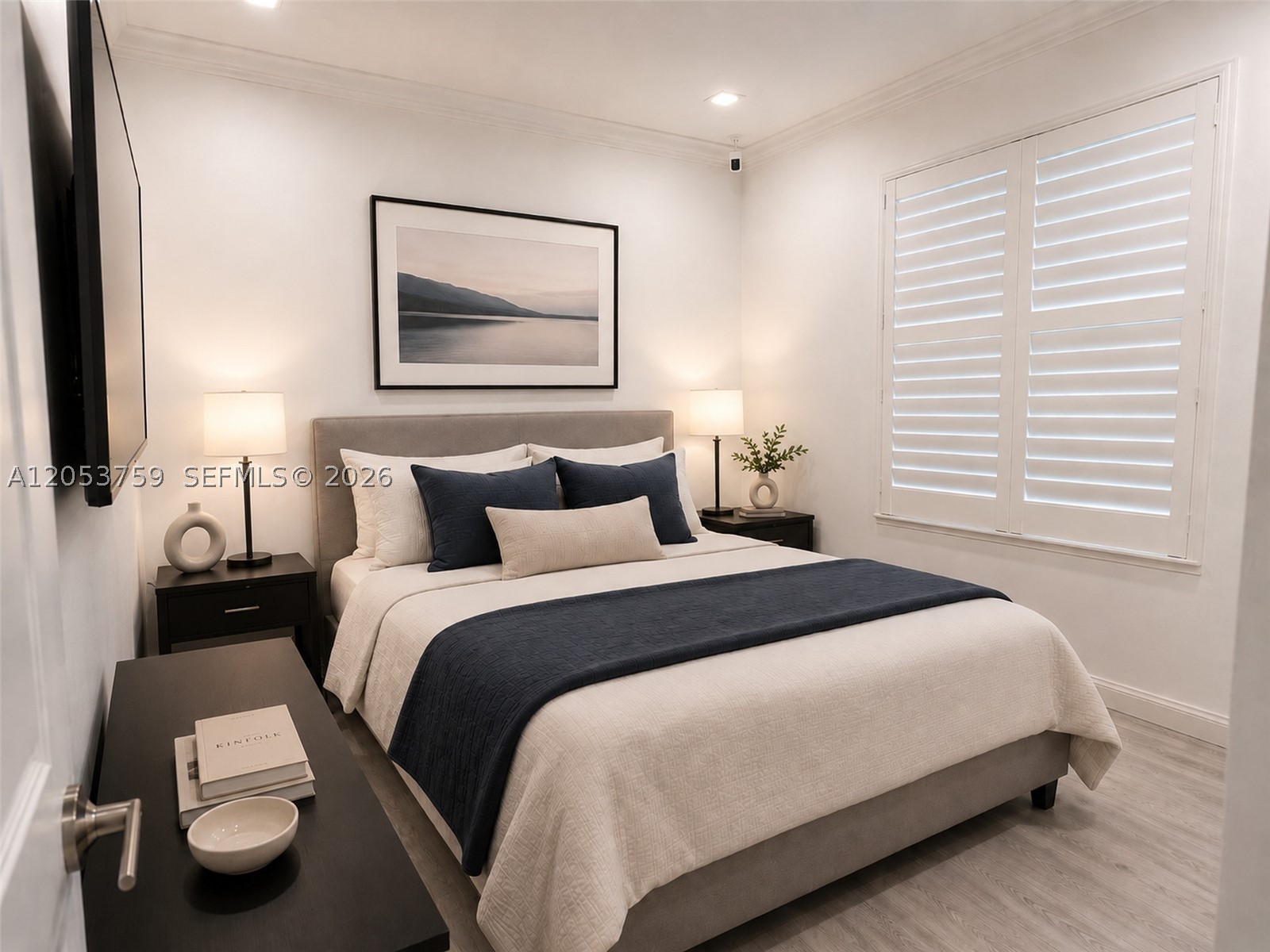 A12053759 Property Photo 18