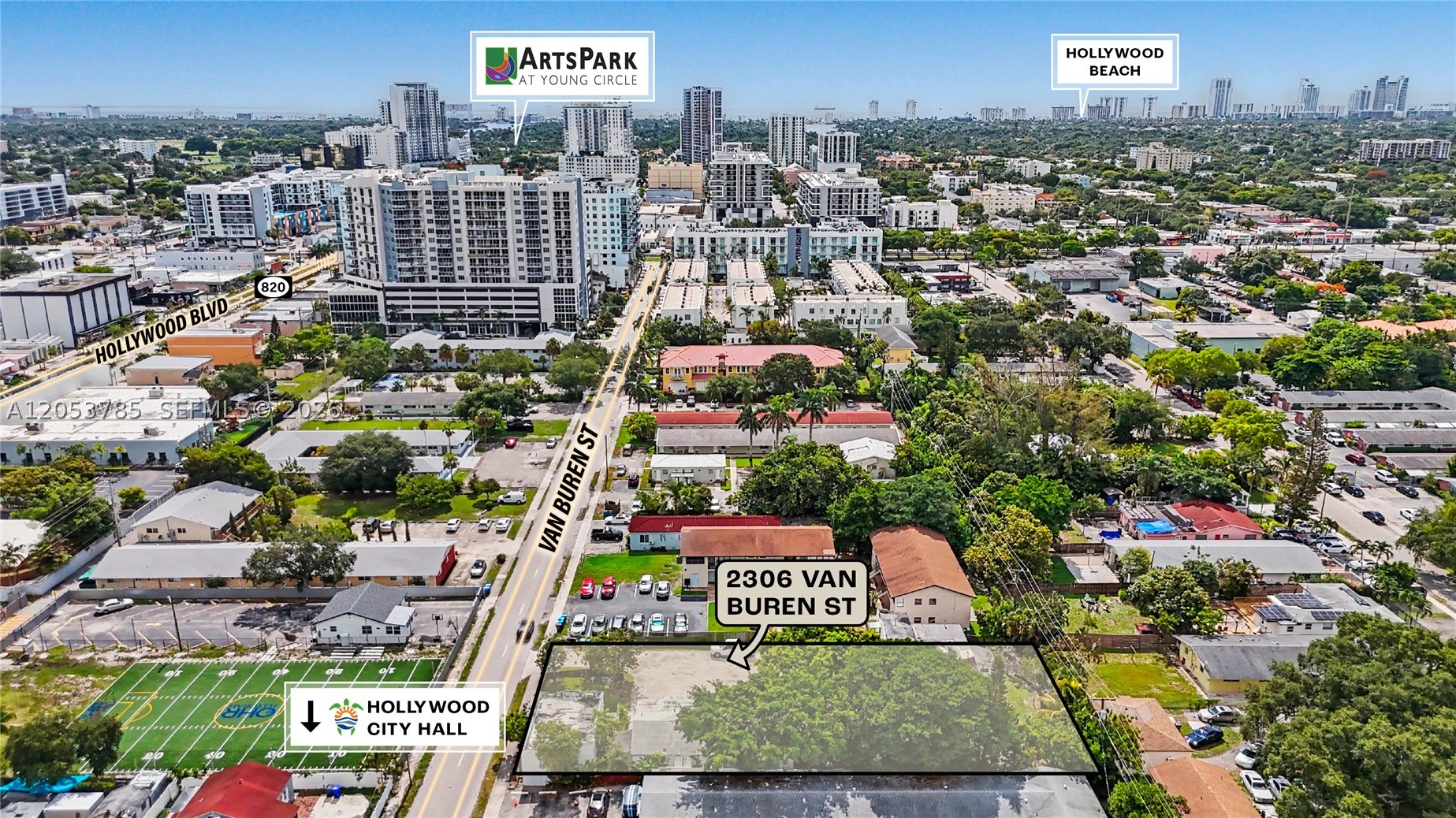 2306 Van Buren St Property Photo 8