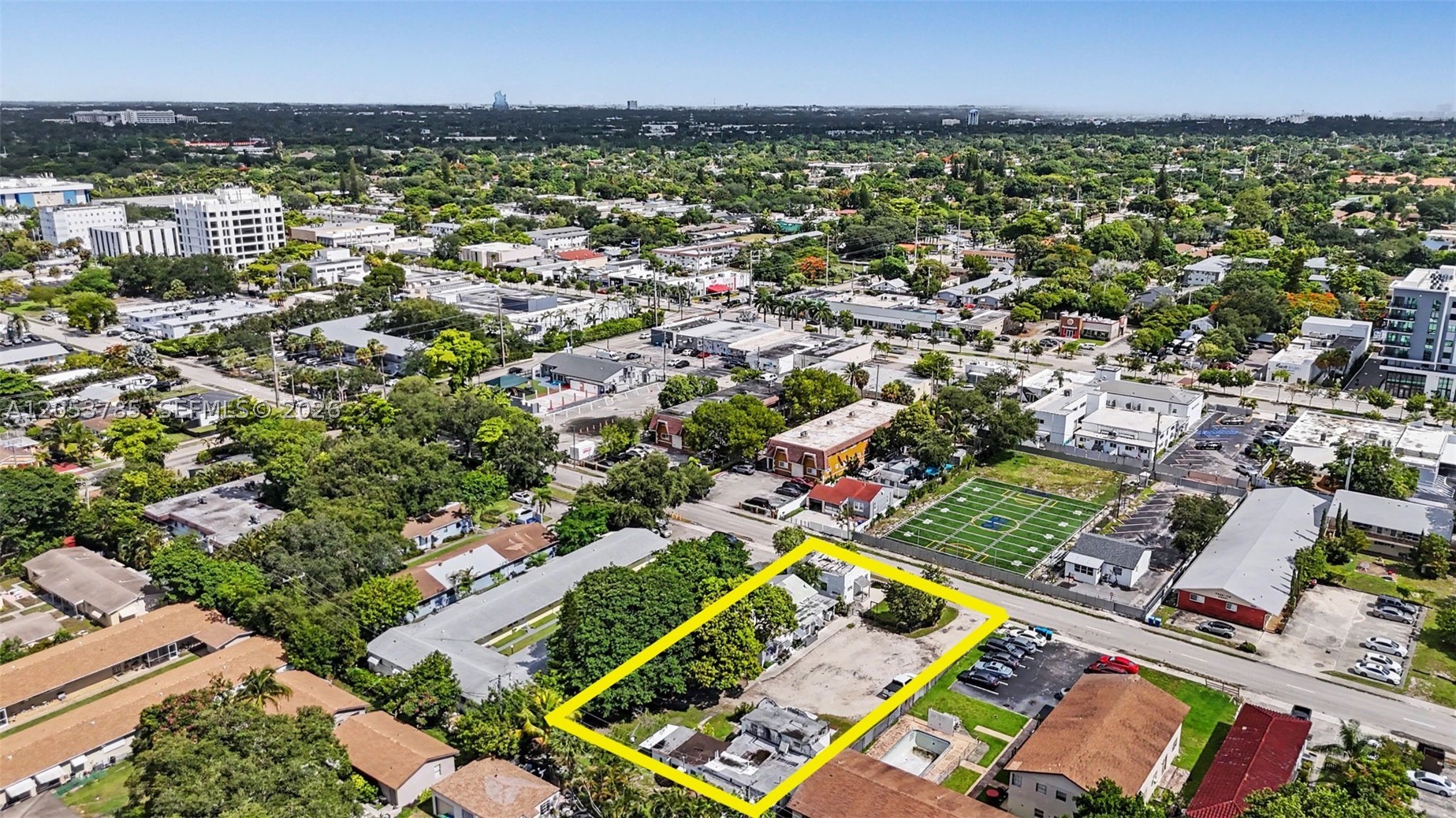 2306 Van Buren St Property Photo 14
