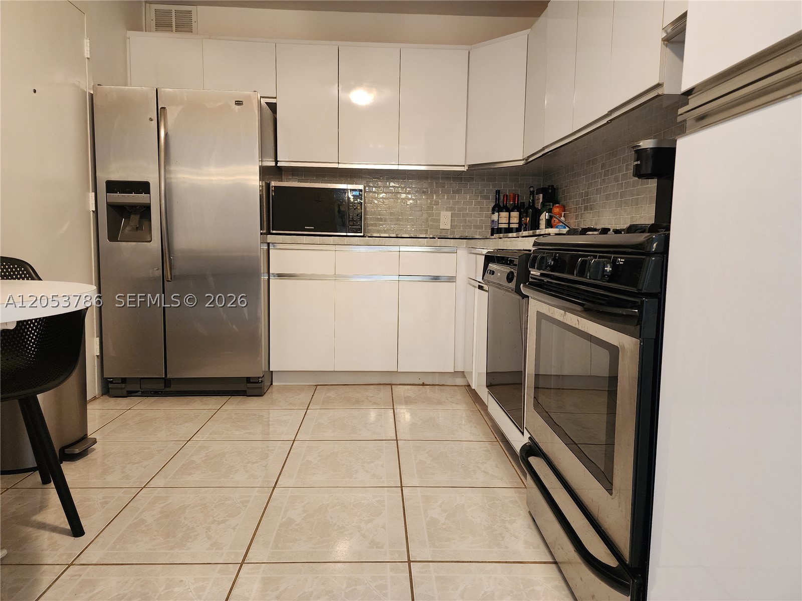 2030 S Ocean Dr 810 Property Photo 9