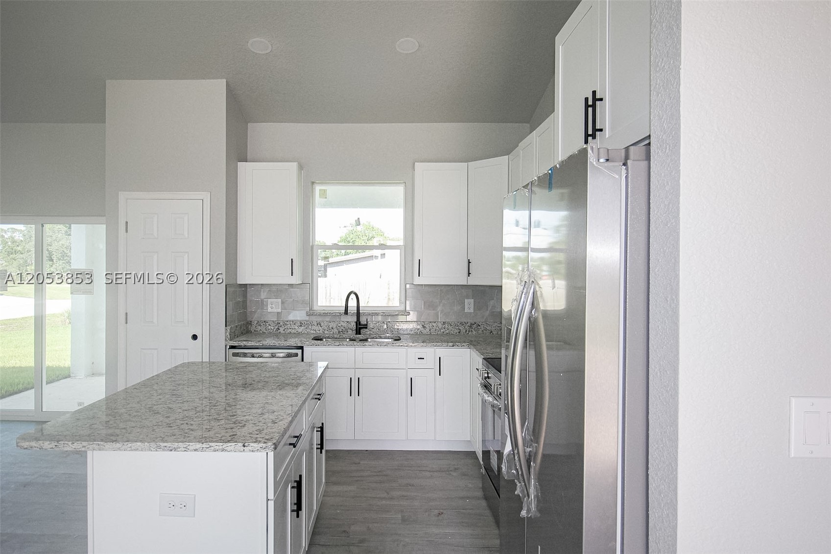 4200 Leaf Rd Property Photo 3