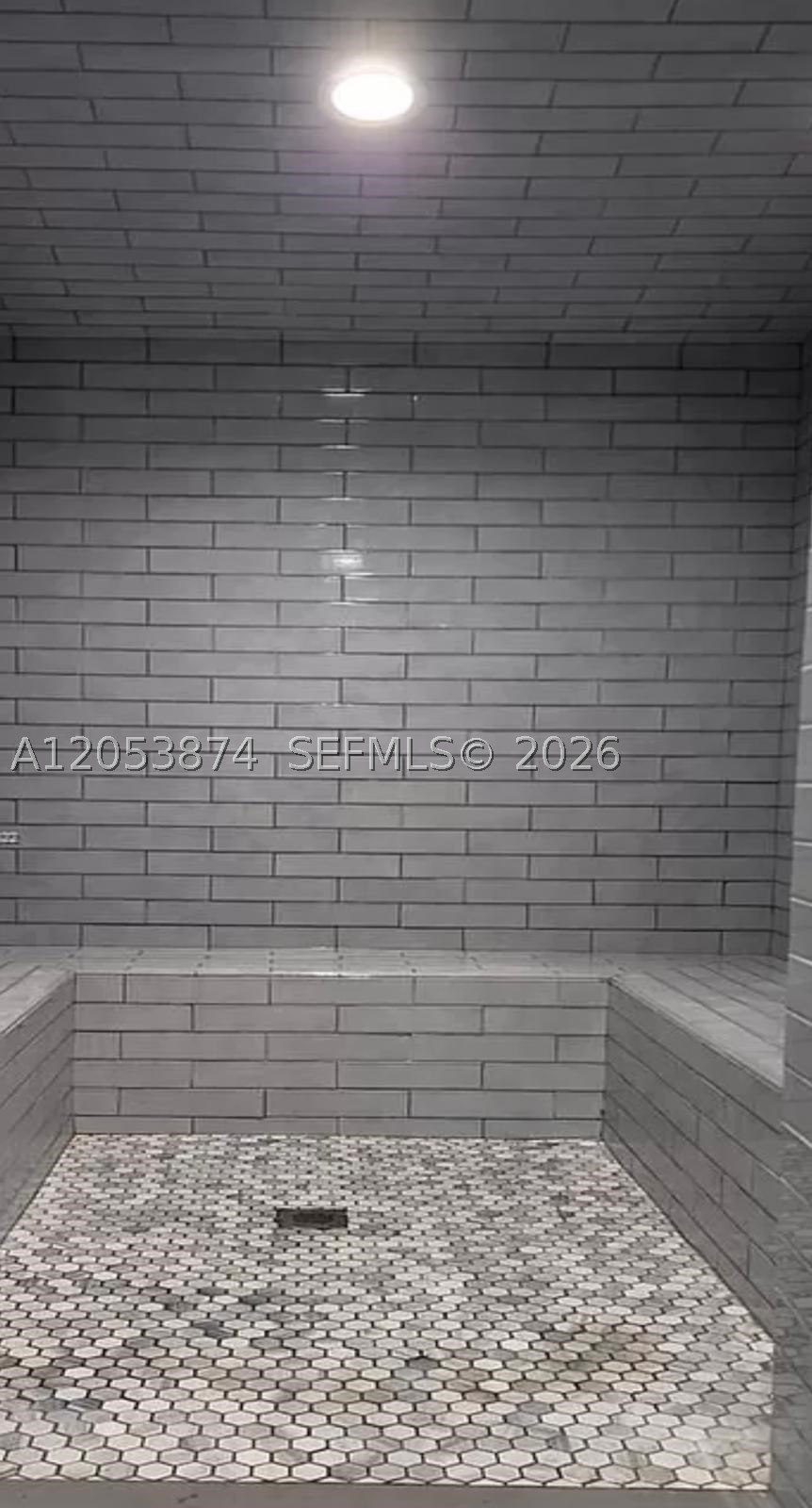 10 Sw South River Dr 802 Property Photo 11