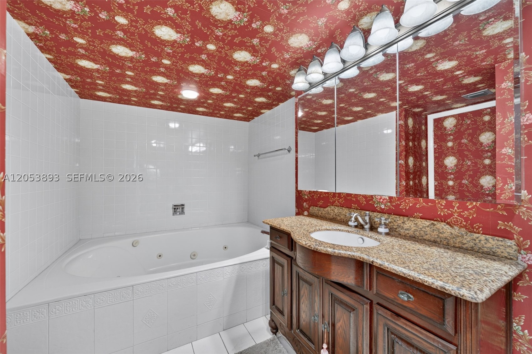 300 Three Islands Blvd 207 Property Photo 18
