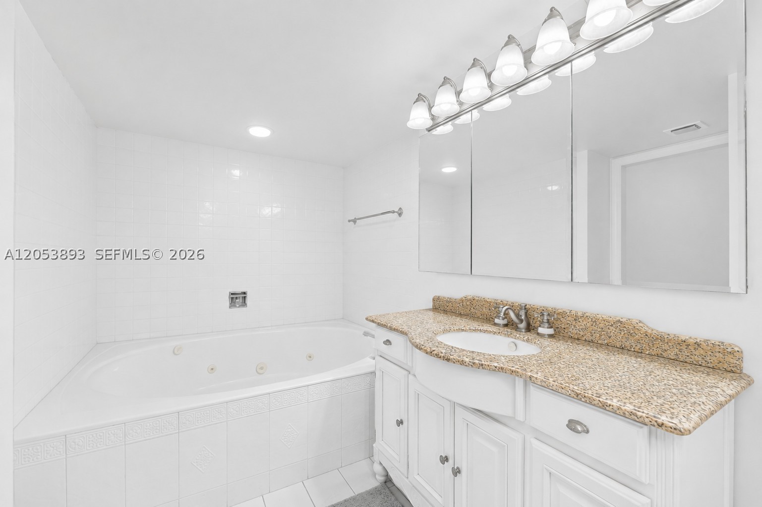 300 Three Islands Blvd 207 Property Photo 19