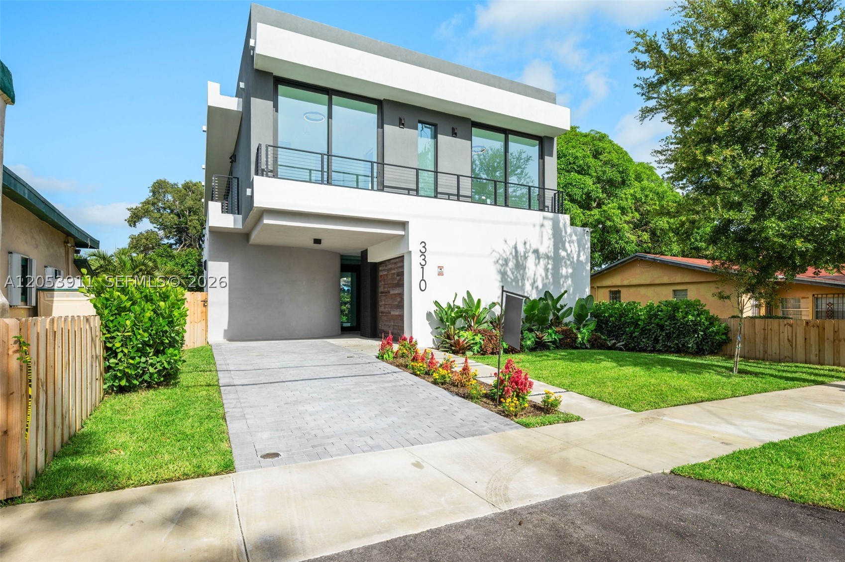 3310 Elizabeth St Property Photo 1