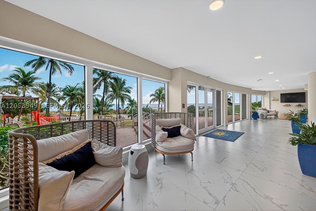 710 N Ocean Blvd 108 Property Photo 17