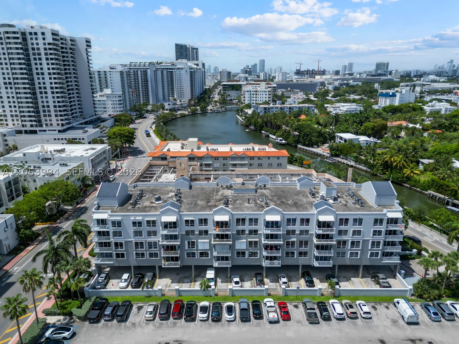 2642 Collins Ave 303 Property Photo 1