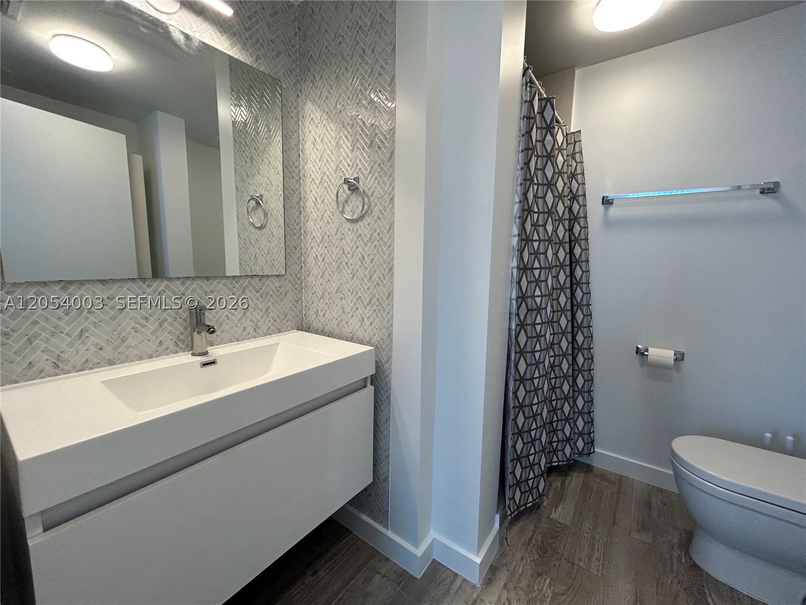 1035 Euclid Ave 27 Property Photo 4