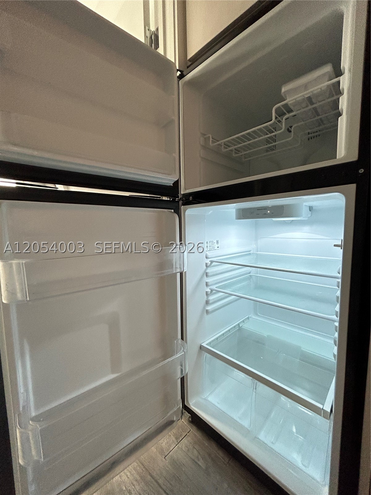 1035 Euclid Ave 27 Property Photo 12