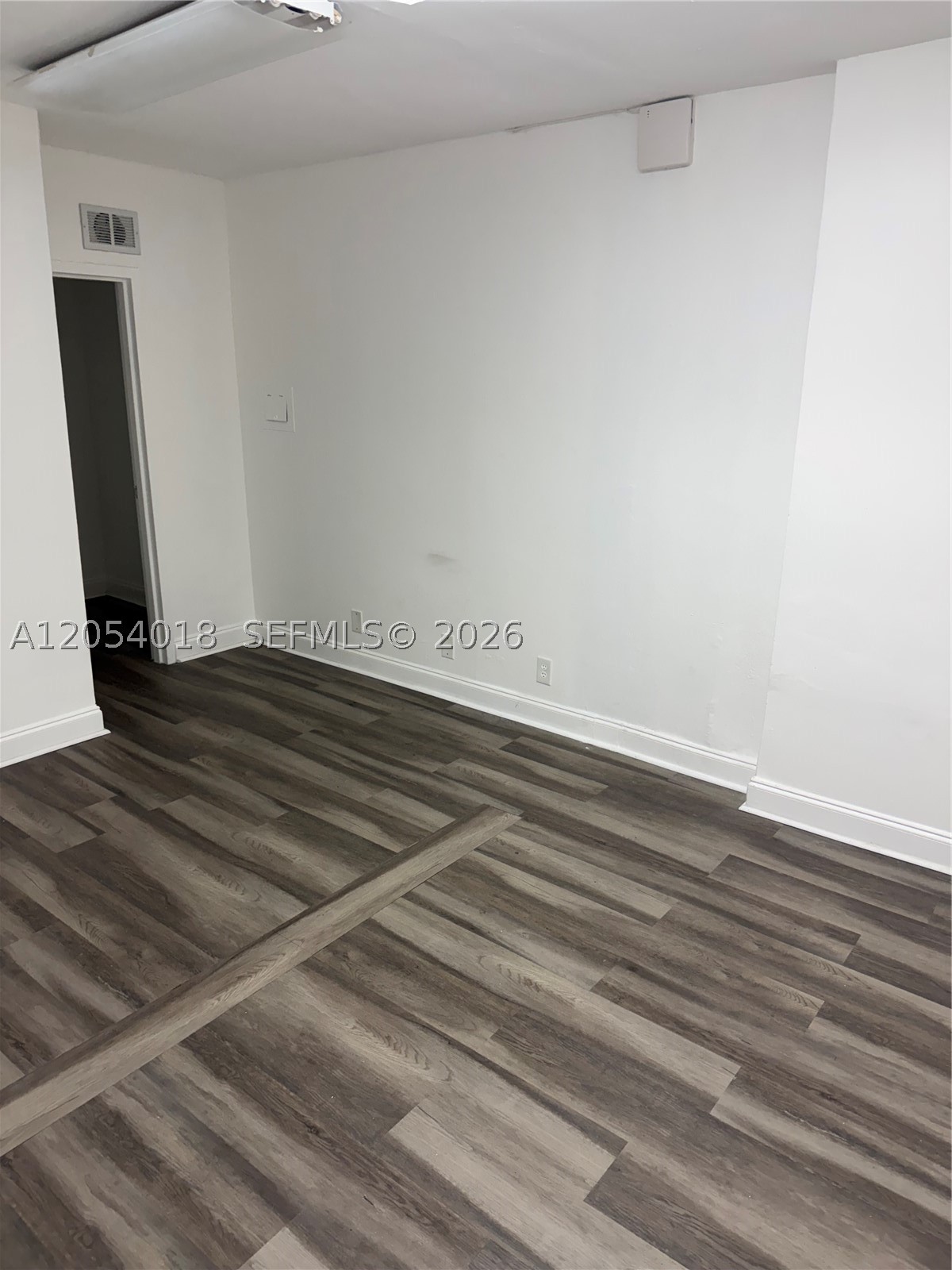 1394 Coral Way Property Photo 13