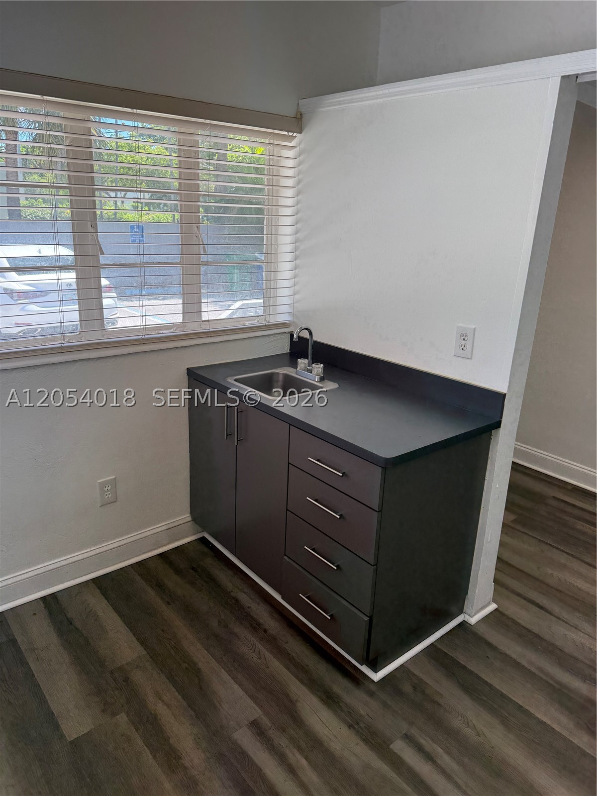 1394 Coral Way Property Photo 15