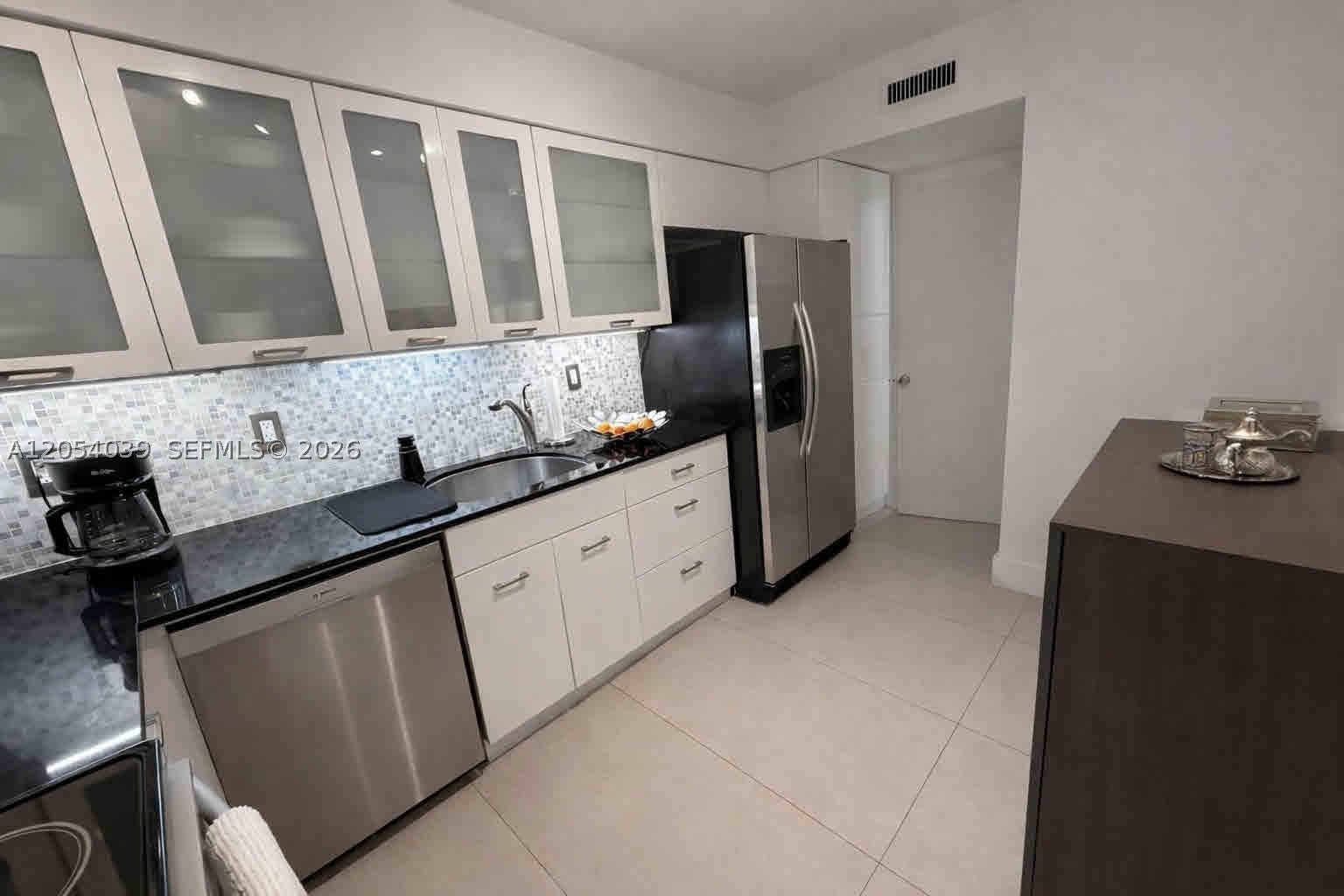 9225 Collins Ave 505 Property Photo 15