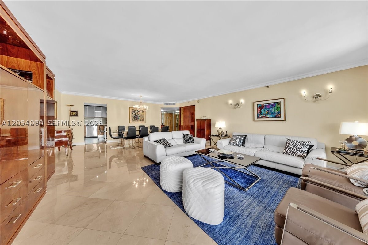 8877 Collins Ave Ph-2 Property Photo 2