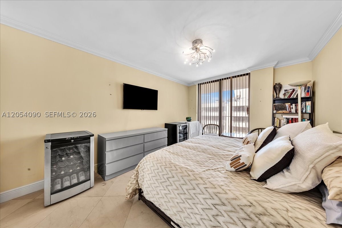 8877 Collins Ave Ph-2 Property Photo 30