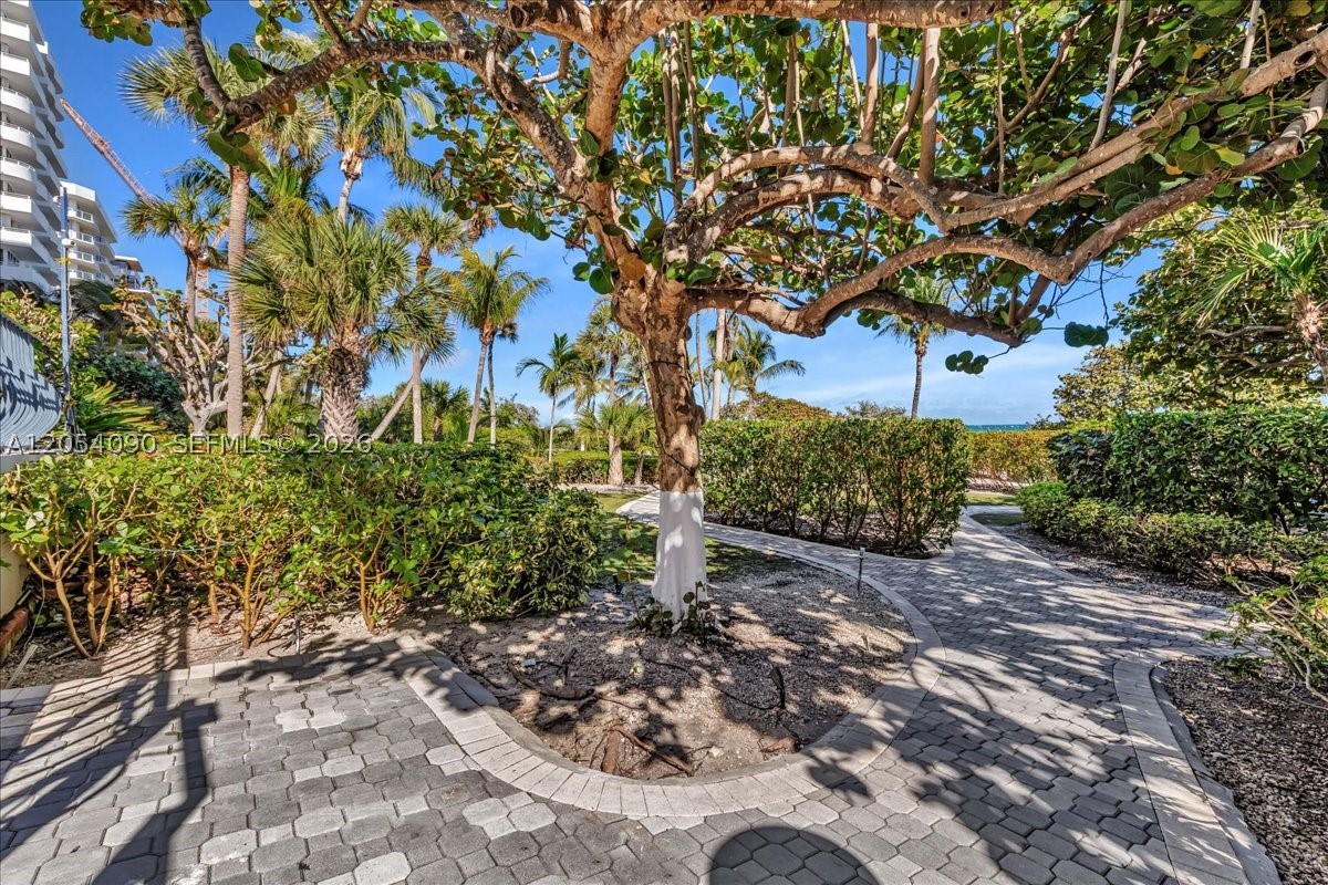 8877 Collins Ave Ph-2 Property Photo 38