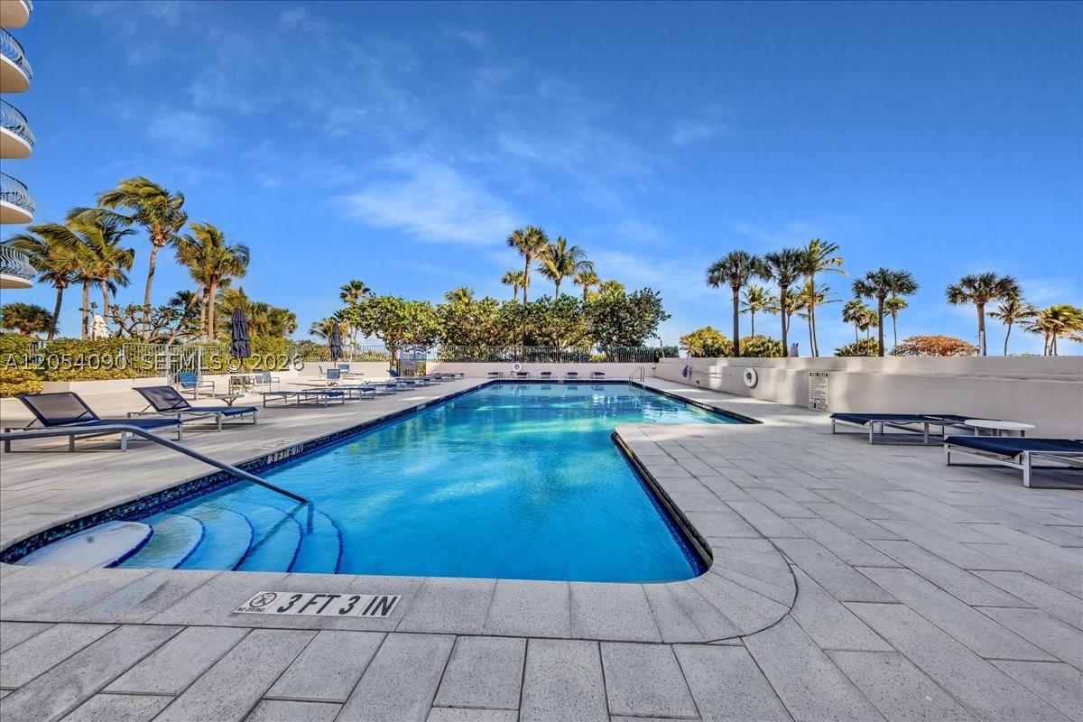 8877 Collins Ave Ph-2 Property Photo 43