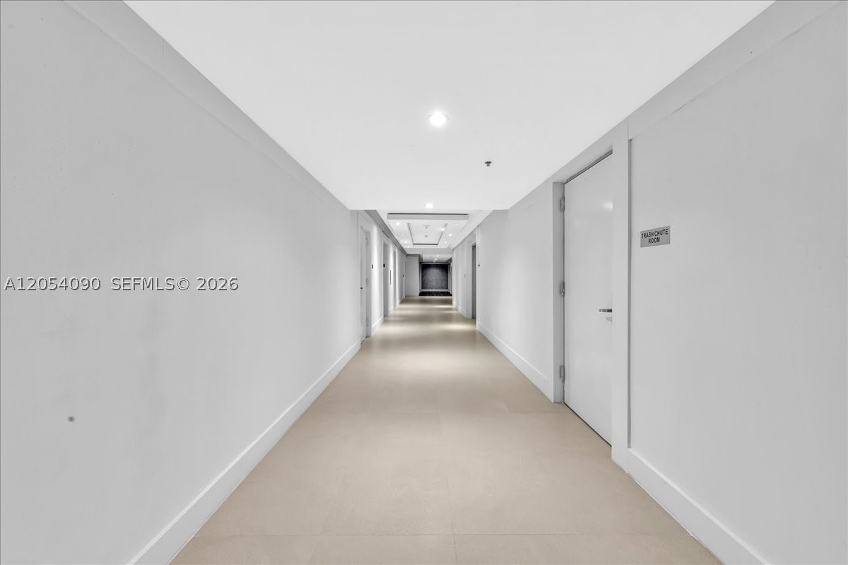 8877 Collins Ave Ph-2 Property Photo 46