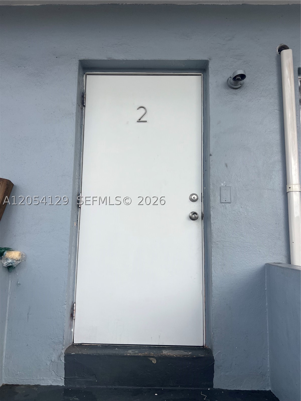 2560 Wilmington St 2 Property Photo 2