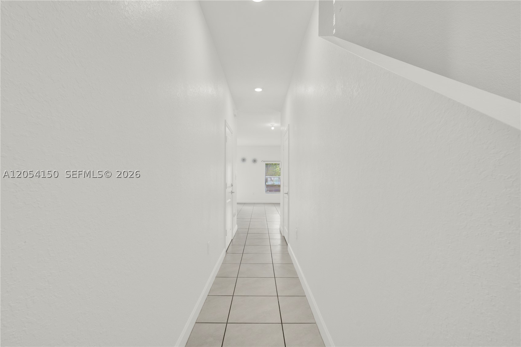 1161 Sw 8th Ave Property Photo 2