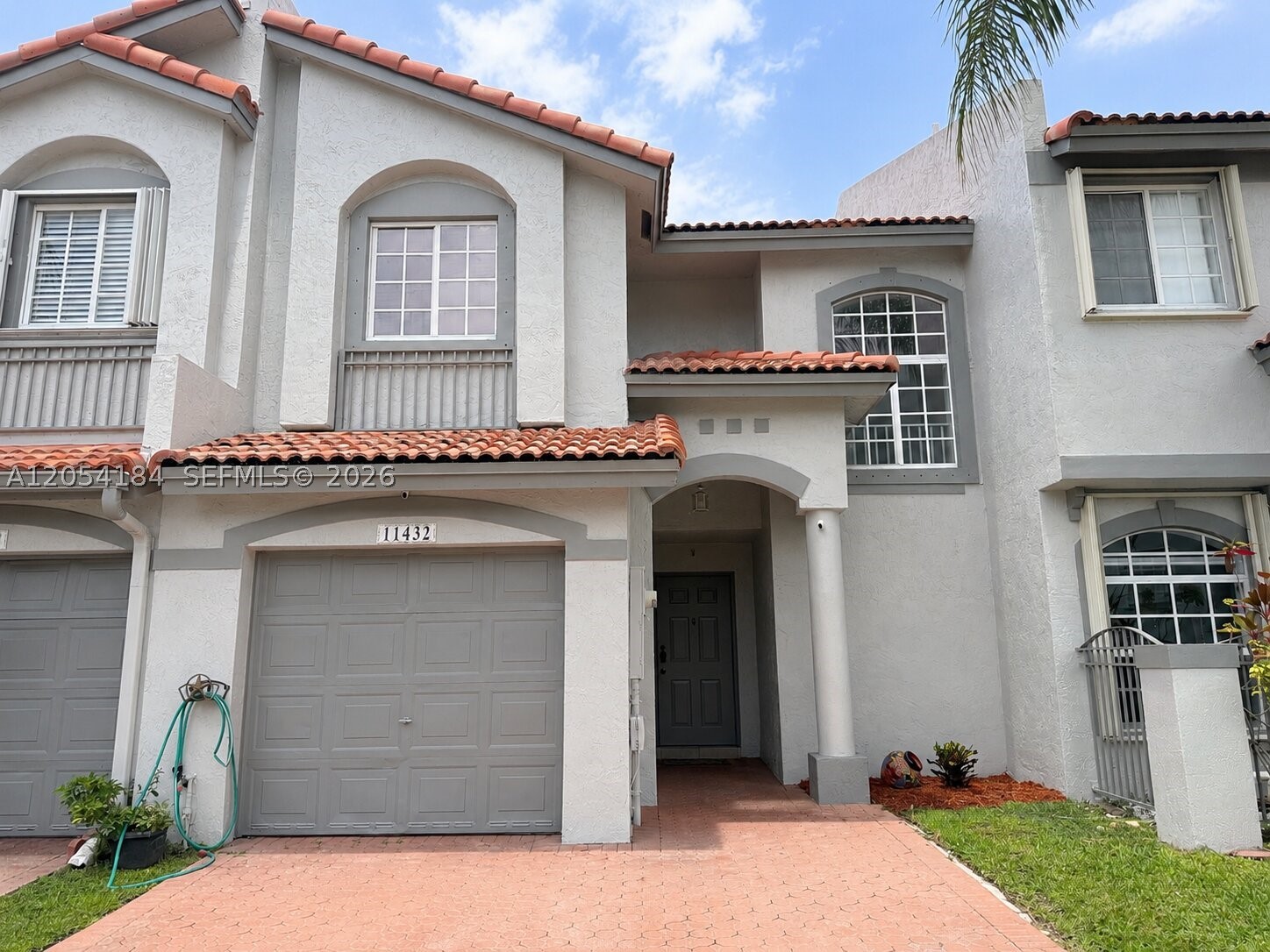 11432 NW 50th Ter Property Photo 1