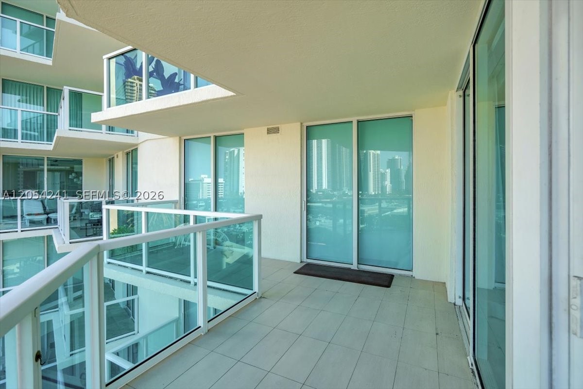 250 Sunny Isles Blvd 3-902 Property Photo 15