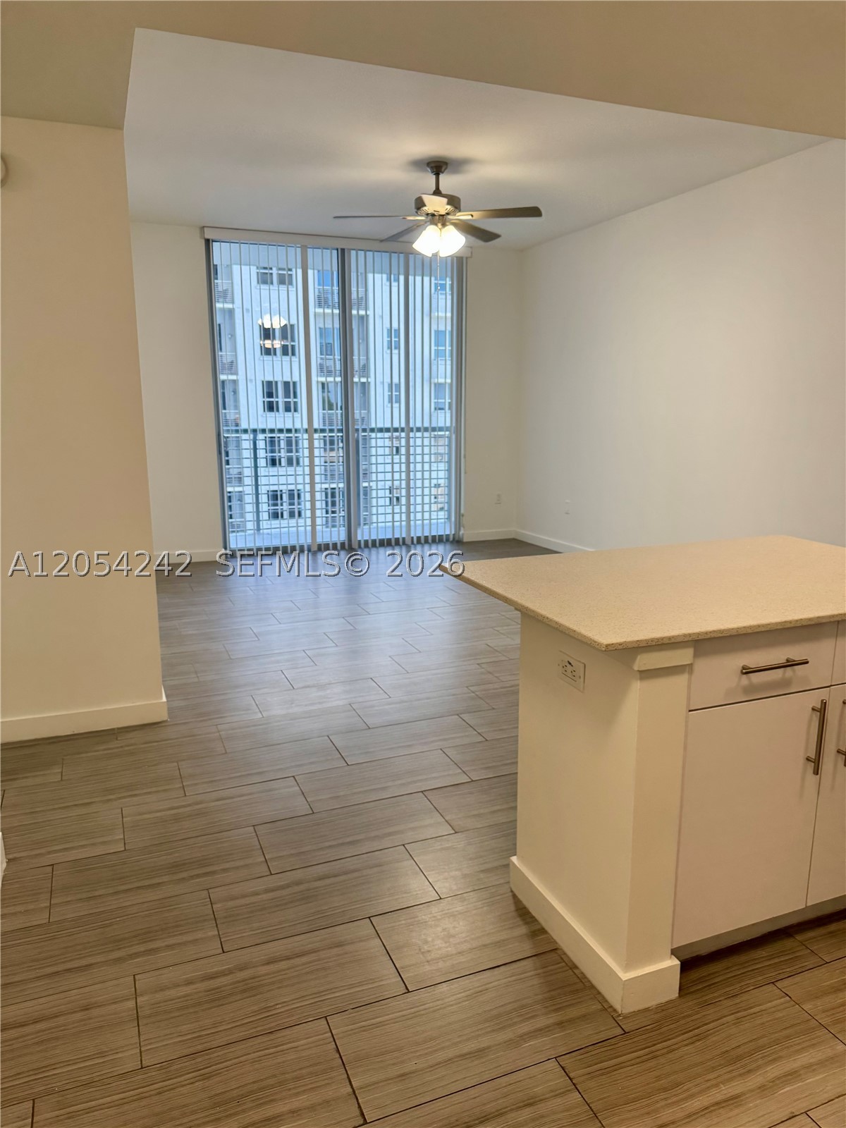 1776 Polk St 705 Property Photo 3