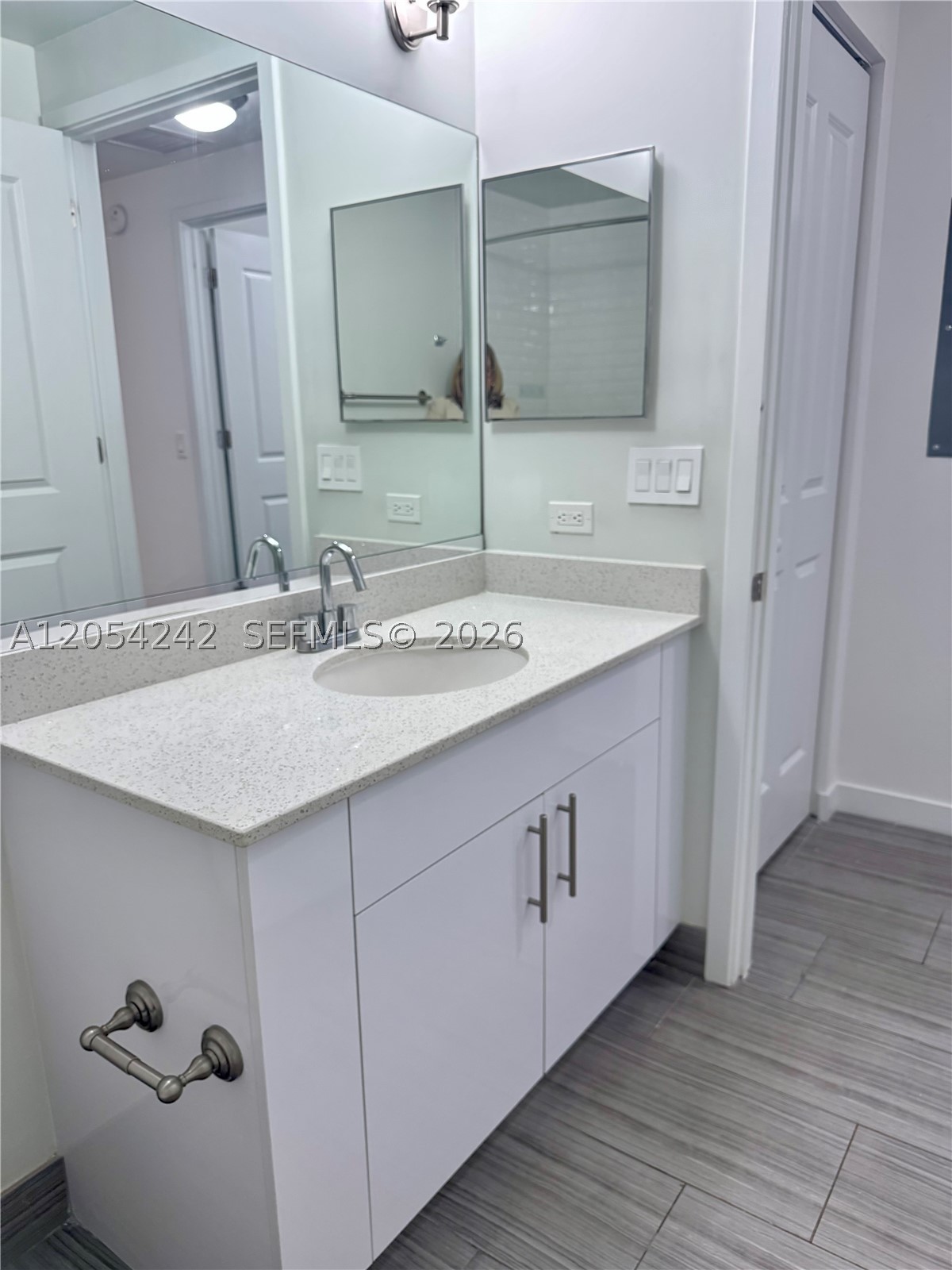1776 Polk St 705 Property Photo 9