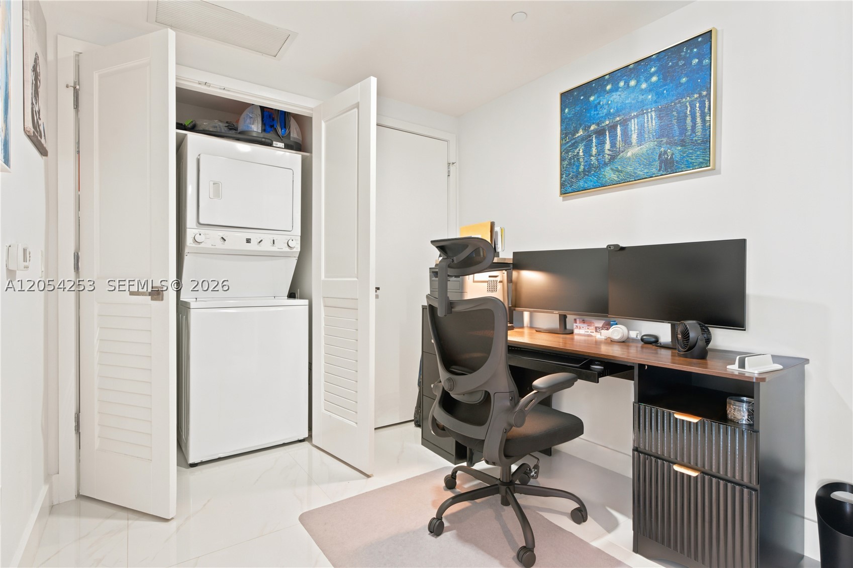 1080 Brickell Ave 1607 Property Photo 6