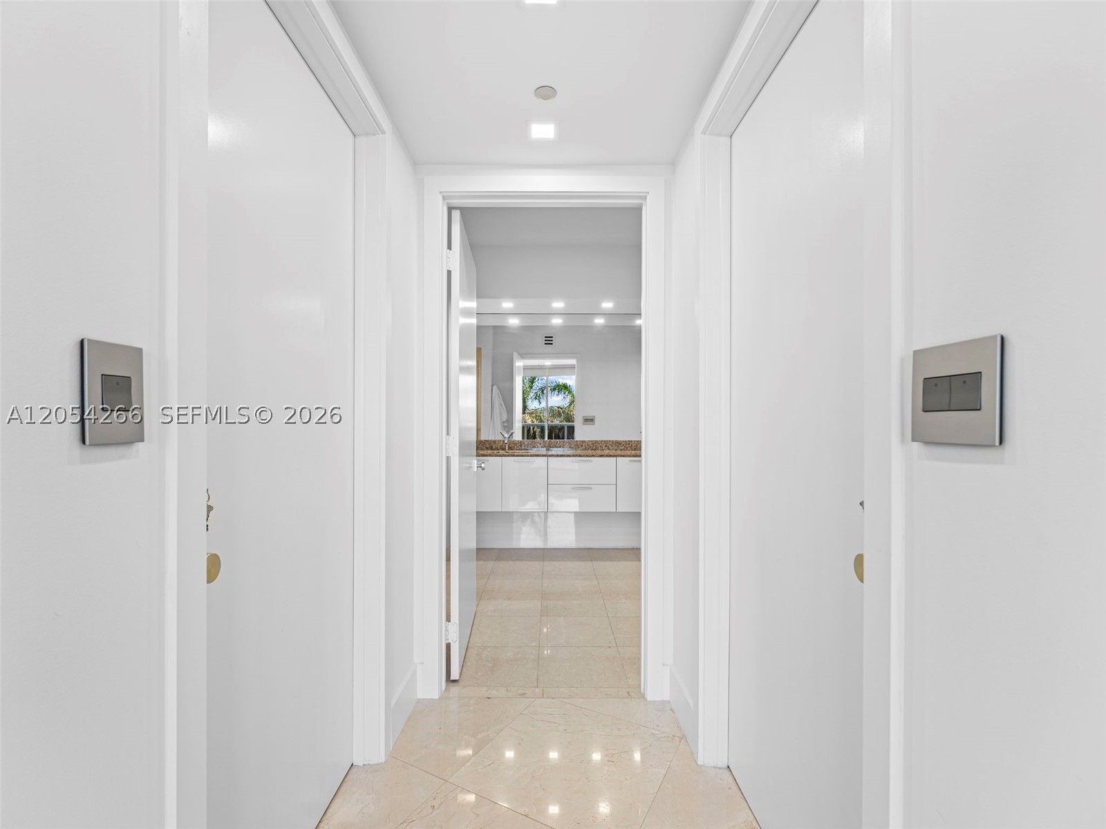 400 Alton Rd 808 Property Photo 14