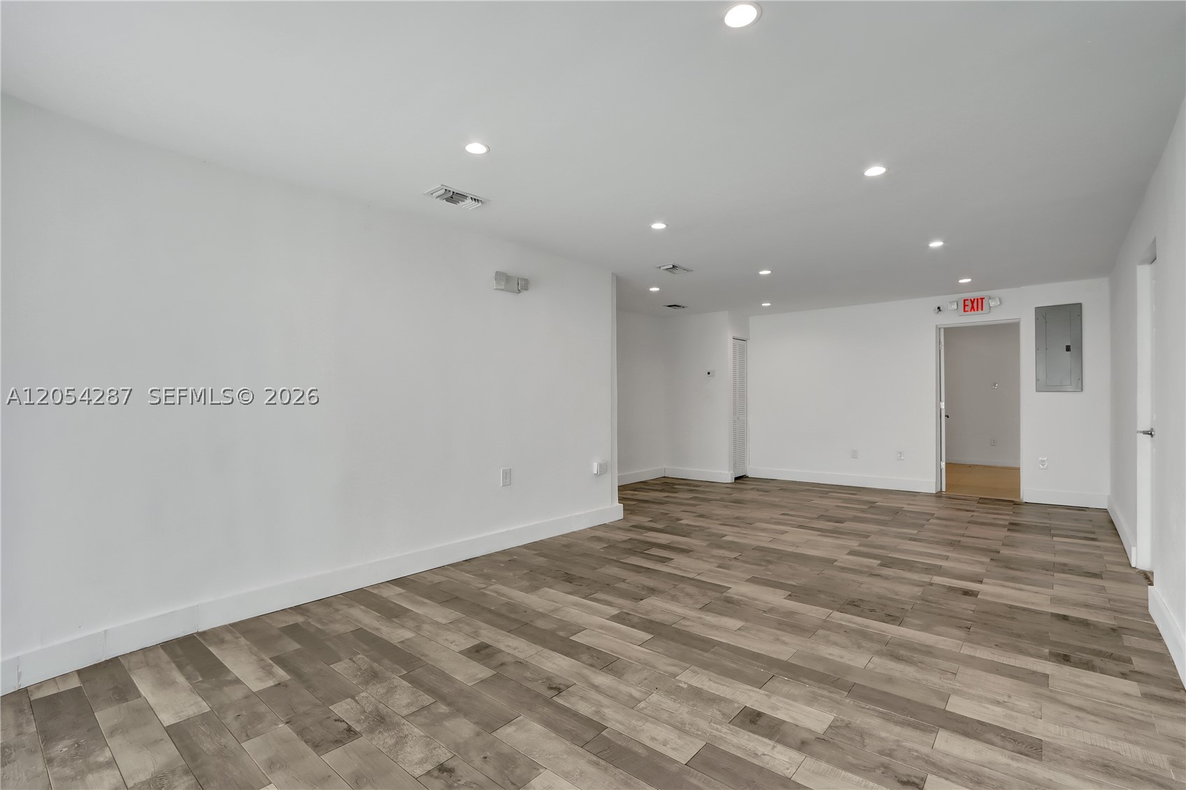 7000 Nw 2 Ave 7000 Property Photo 8