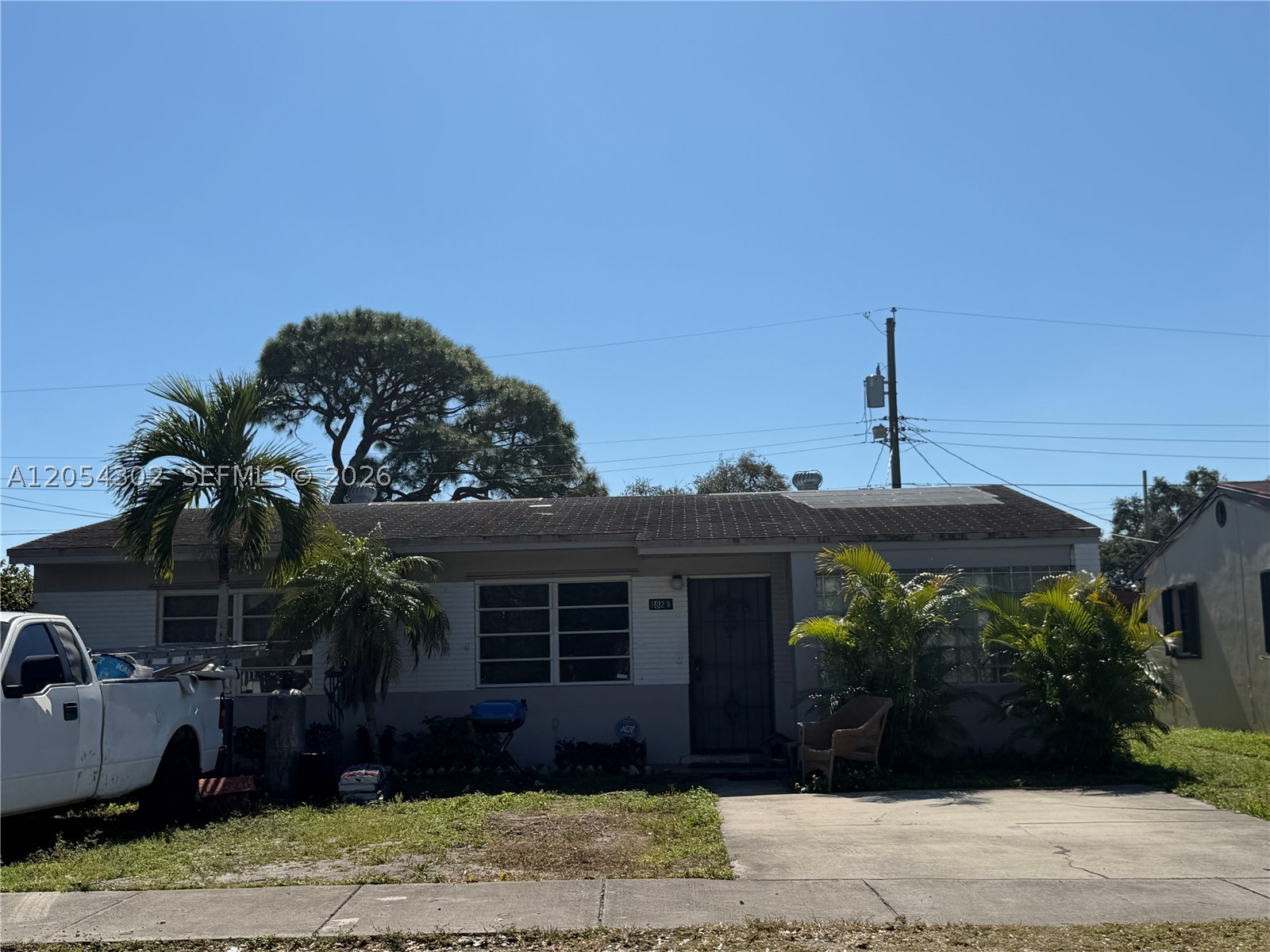 1828 NW 152nd St Property Photo 1