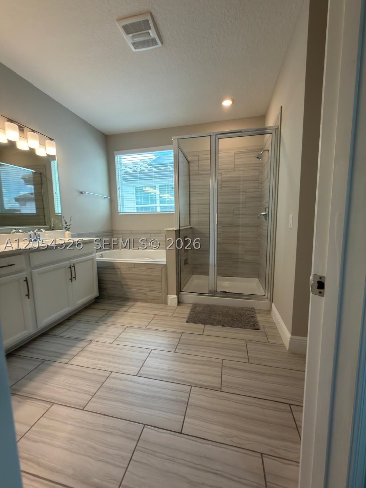 8713 Crescendo Property Photo 15