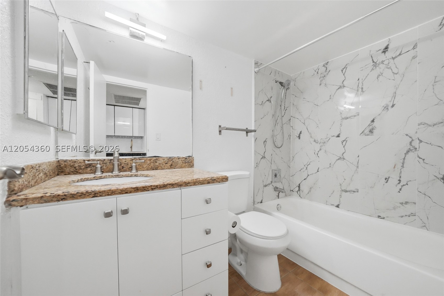 19201 Collins Ave 341 Property Photo 25