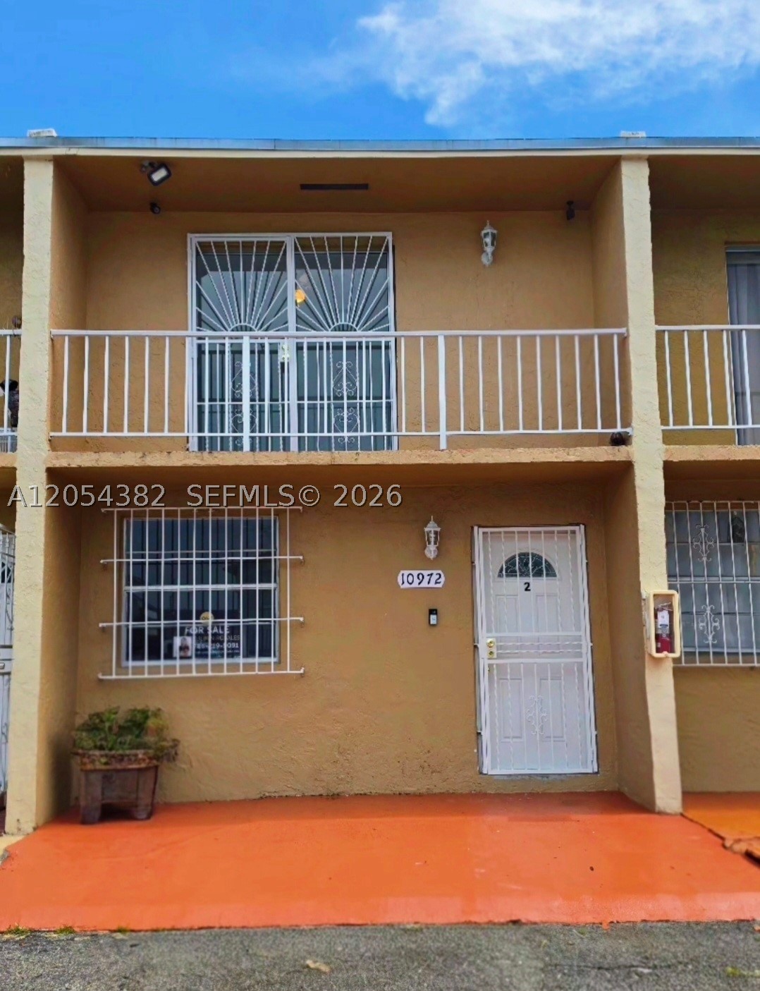 10972 Sw 4th St J2 Property Photo 1