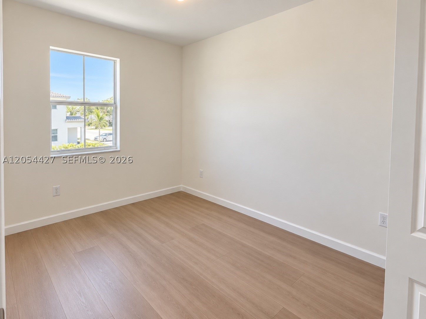 1859 Se 27th Ter 1859 Property Photo 12