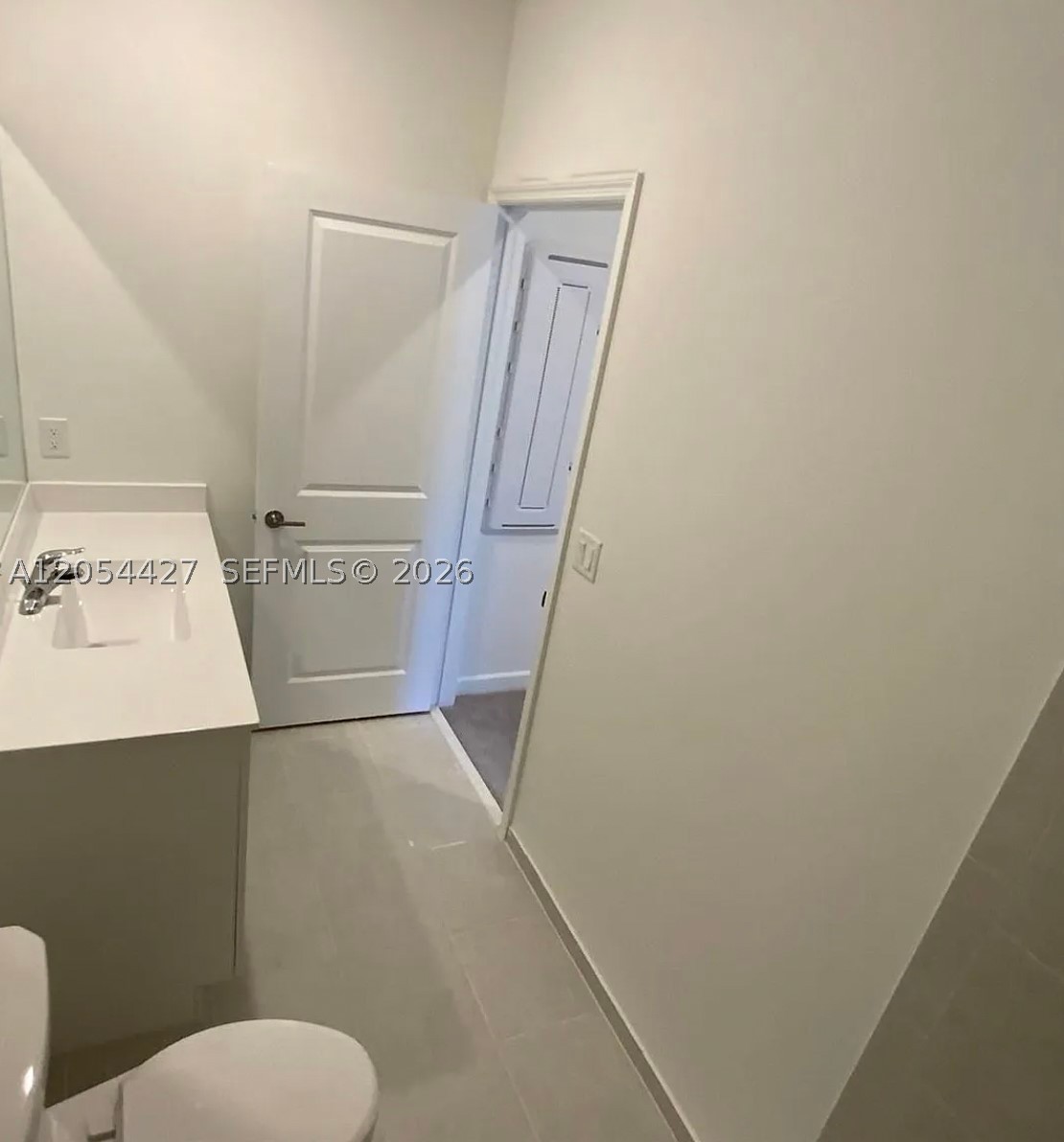 1859 Se 27th Ter 1859 Property Photo 13