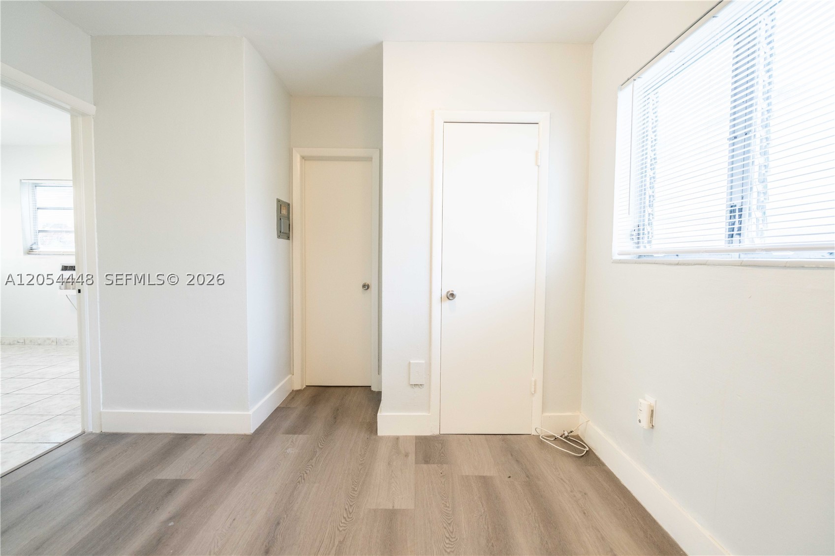 1190 71st St 6 Property Photo 10