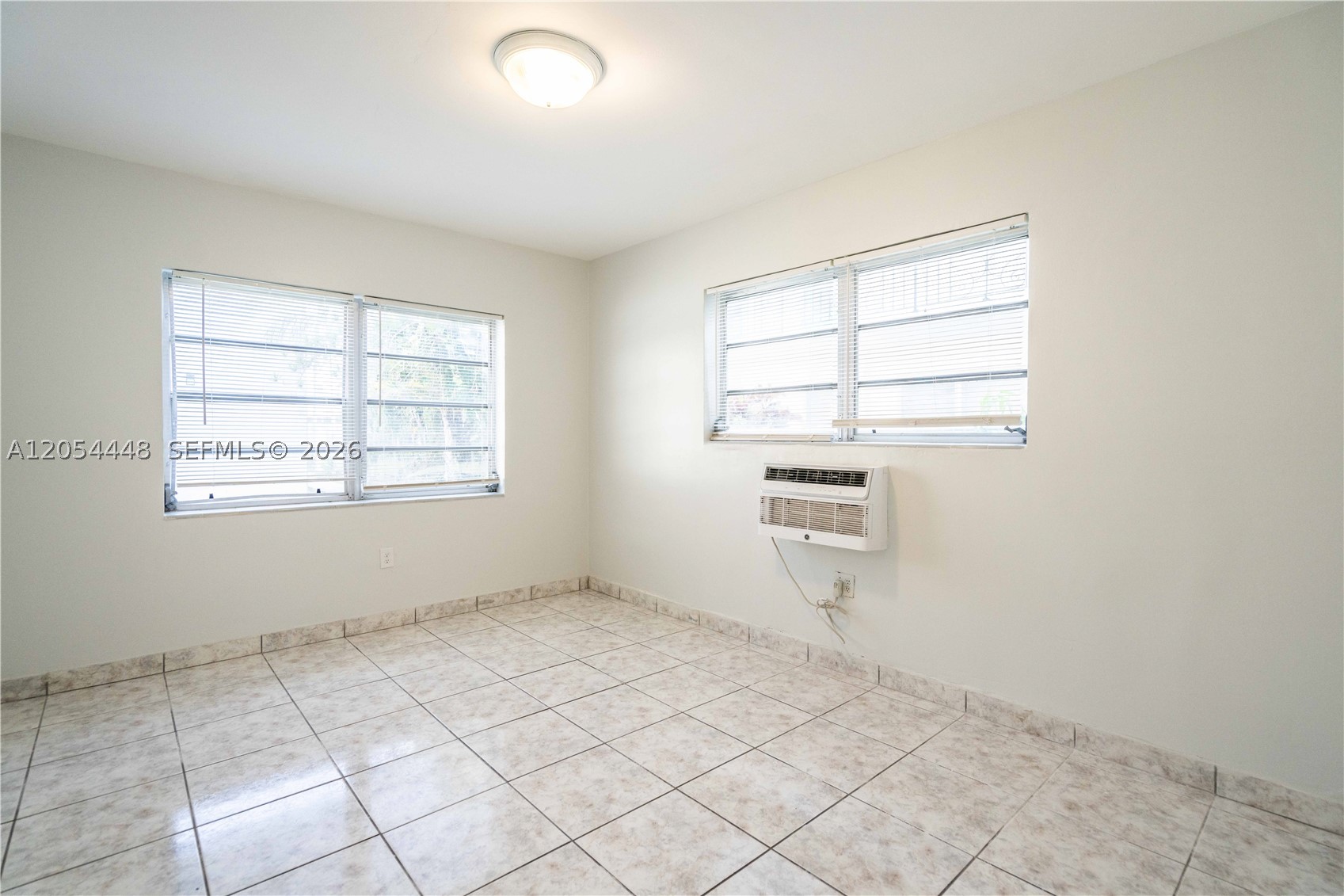 1190 71st St 6 Property Photo 11