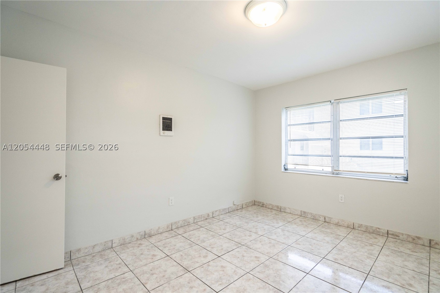 1190 71st St 6 Property Photo 12