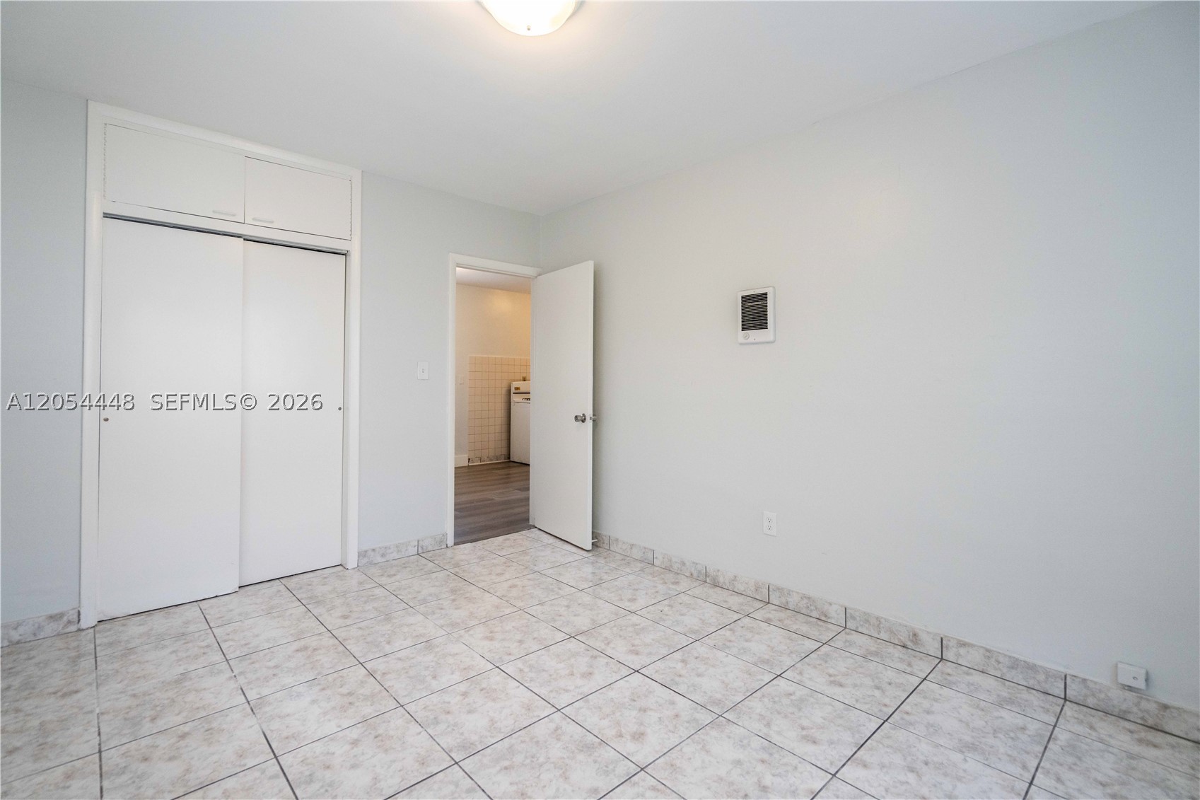 1190 71st St 6 Property Photo 13
