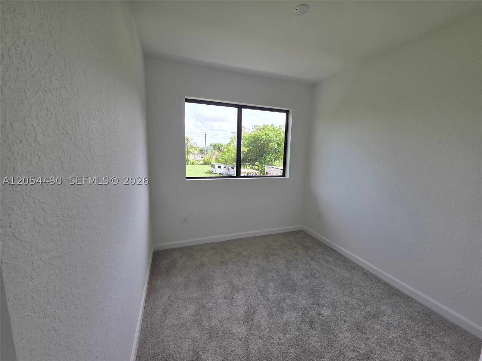 13847 Sw 261st St Property Photo 4