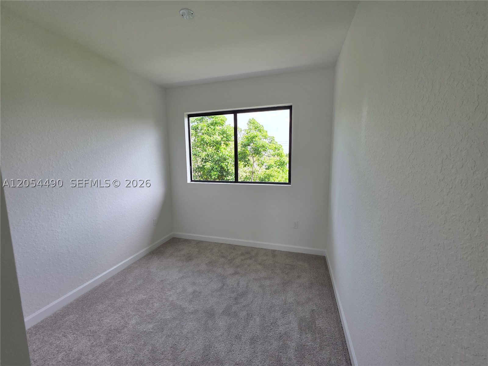 13847 Sw 261st St Property Photo 6