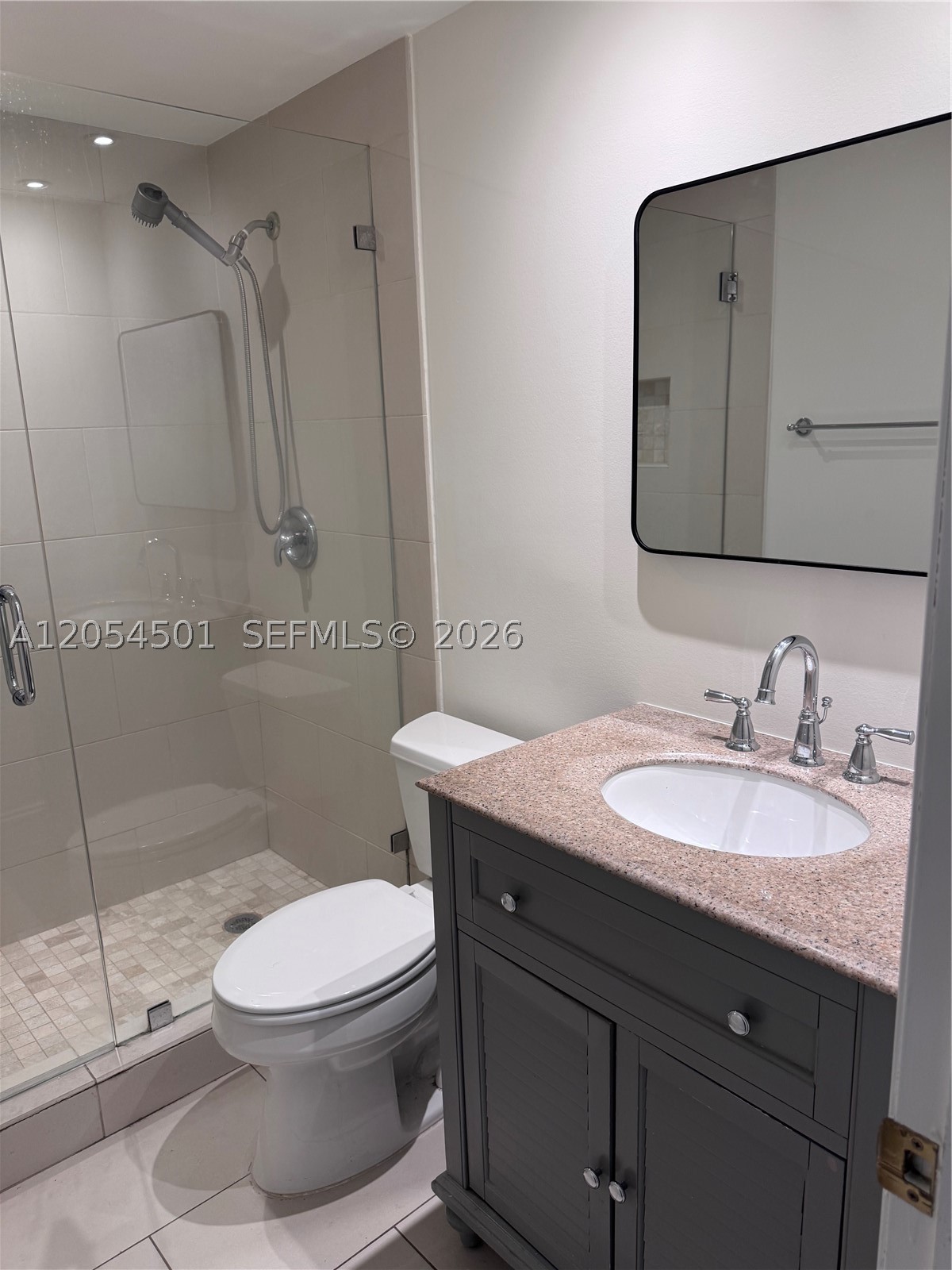 6705 N Kendall Dr 301 Property Photo 9