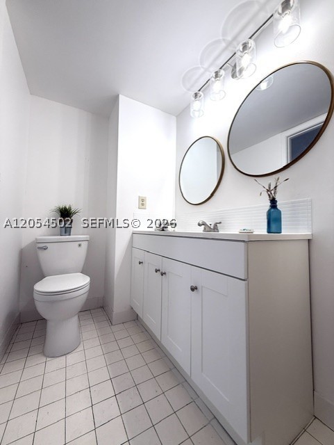 871 Ne 207th Ter 4-102 Property Photo 17