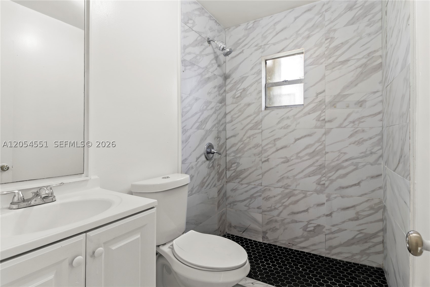 3527 Nw 34th St Property Photo 17