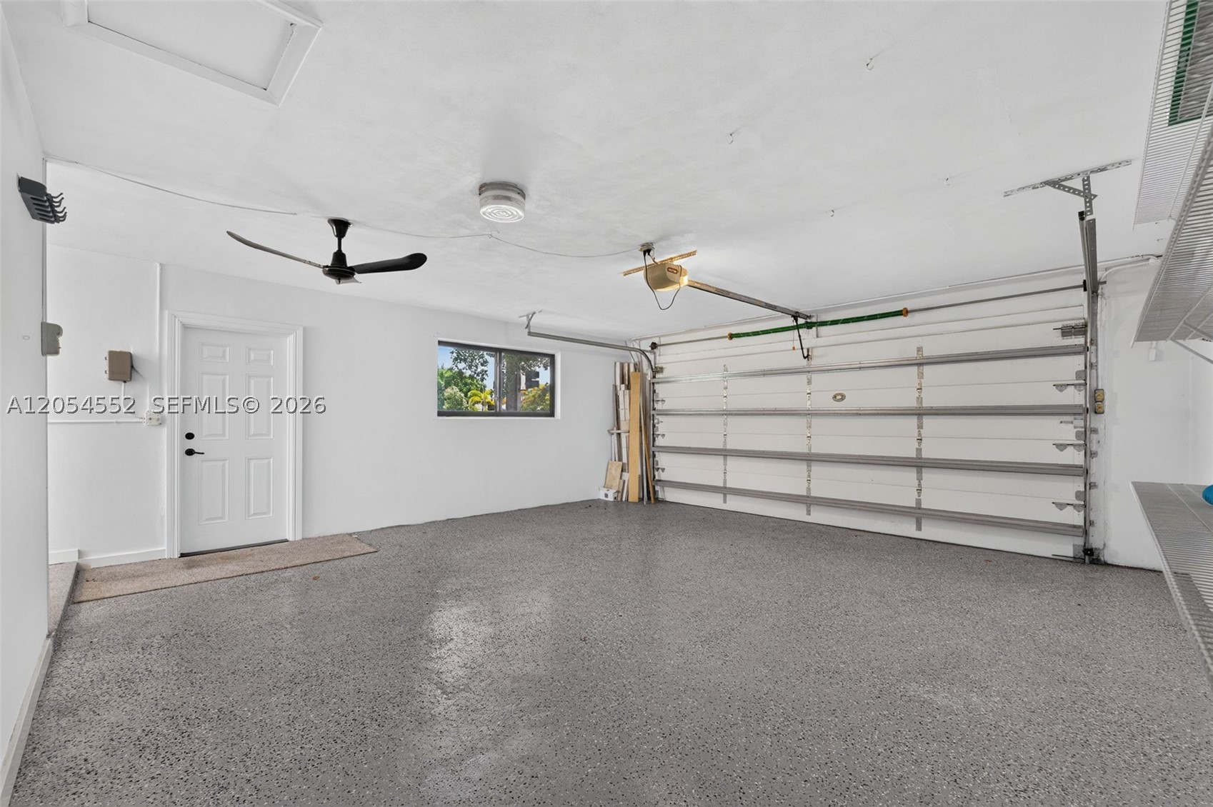 1109 Se 10th St Property Photo 28