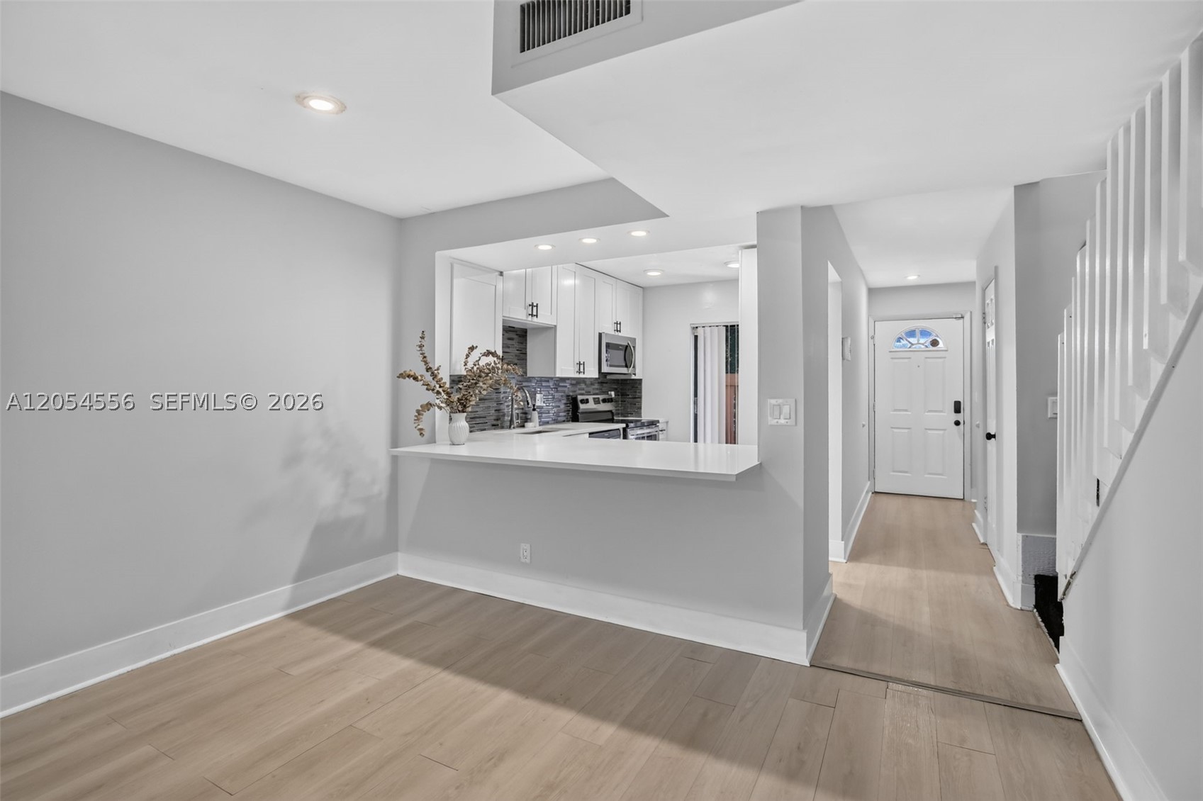 4070 Sierra Ter Property Photo 14