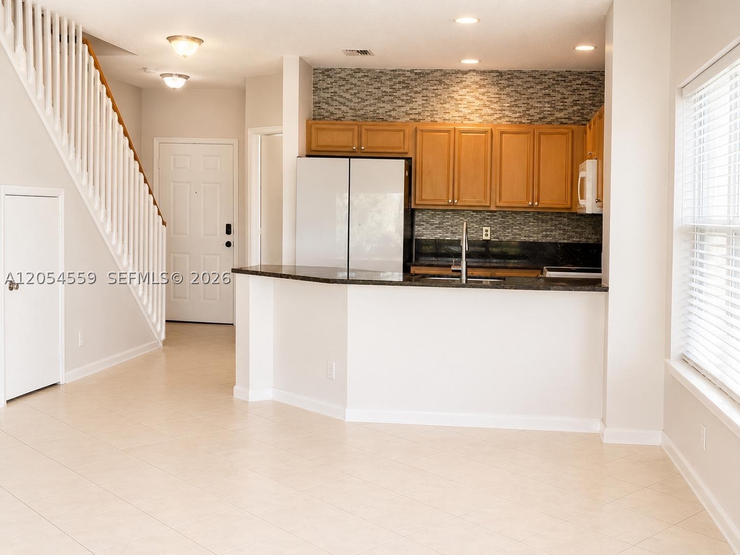 7337 Smithbrooke Dr Property Photo 4