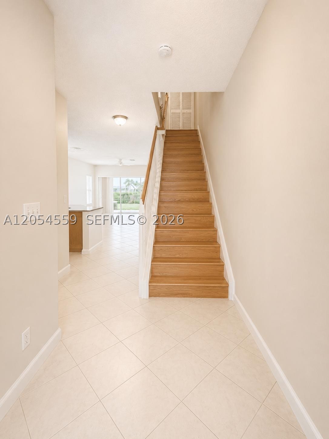 7337 Smithbrooke Dr Property Photo 12