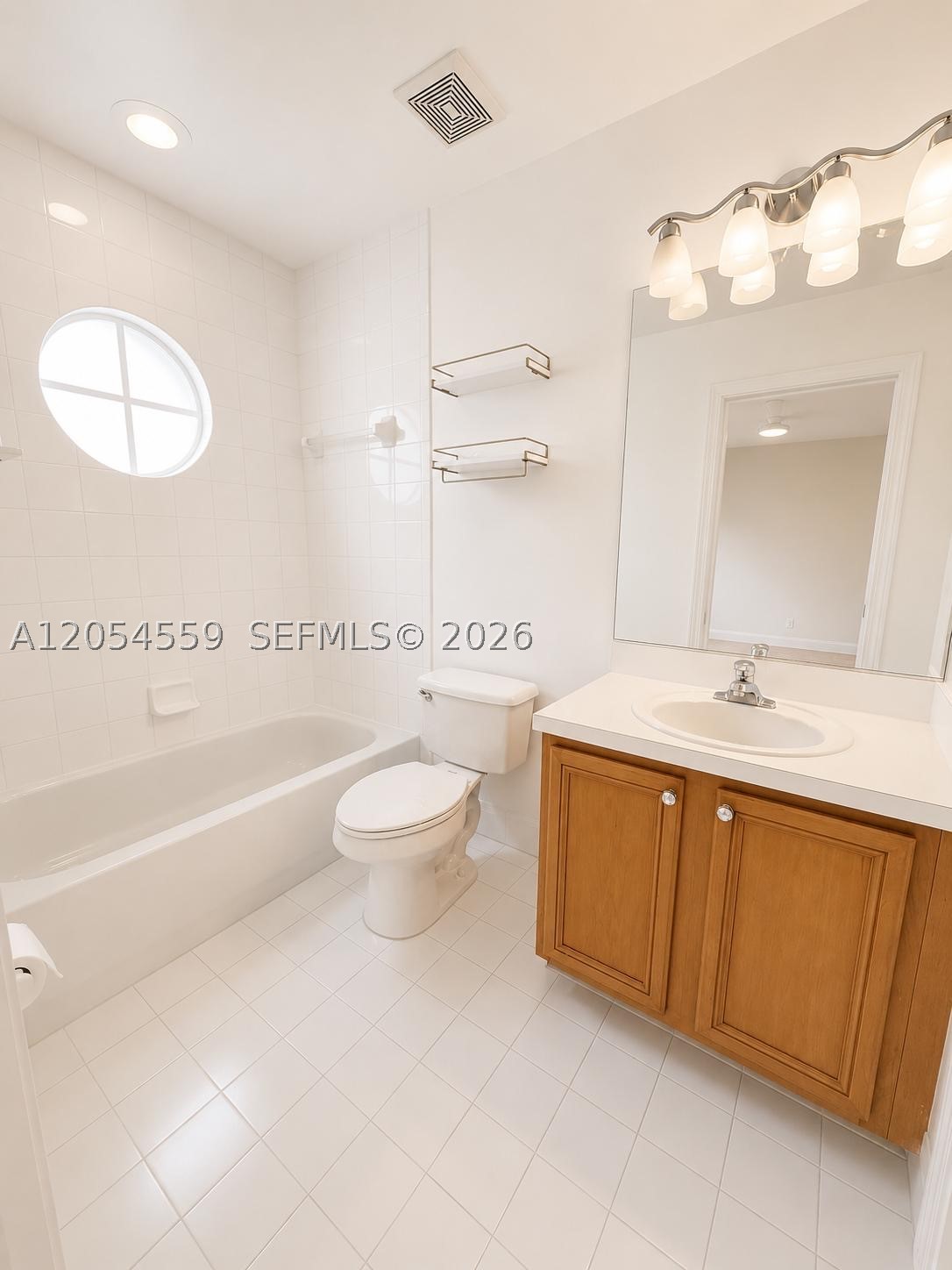 7337 Smithbrooke Dr Property Photo 19